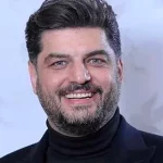 ماجراي بدهی ۵ میلیاردی سام درخشانی ؛ وقتی امیدش فقط محسن چاوشی است !+ ويدئو