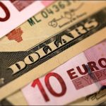 پیش‌بینی قیمت دلار فردا | احتمال صعود یا سقوط؟
